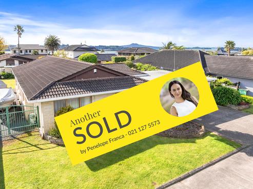 11 Broman Place, Half Moon Bay