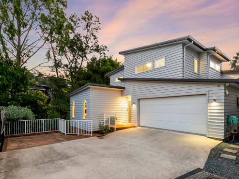 92A Beach Road, Castor Bay