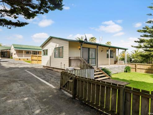 51 Beachlands Road, Beachlands