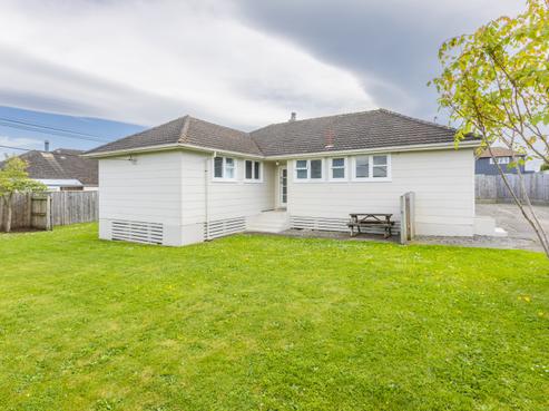22 Freyberg Terrace, Waipukurau and Surrounds