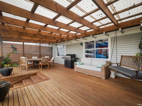 12 Matipo Road, Te Atatu Peninsula