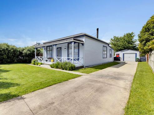 13 Maire Street, Inglewood