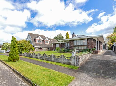 20 Cedar Crescent, Feilding
