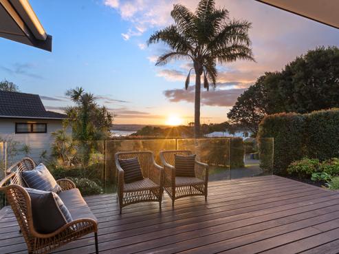 6 Sispara Place, Beach Haven
