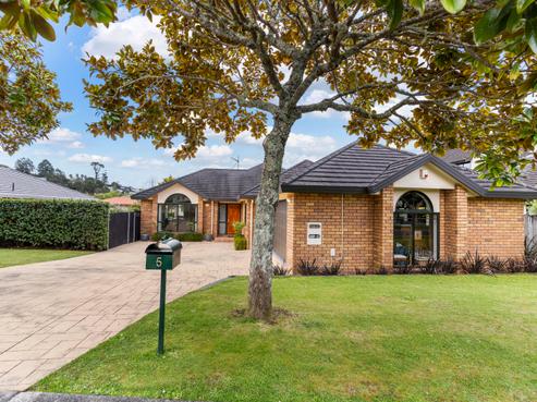 5 Advance Way, Albany