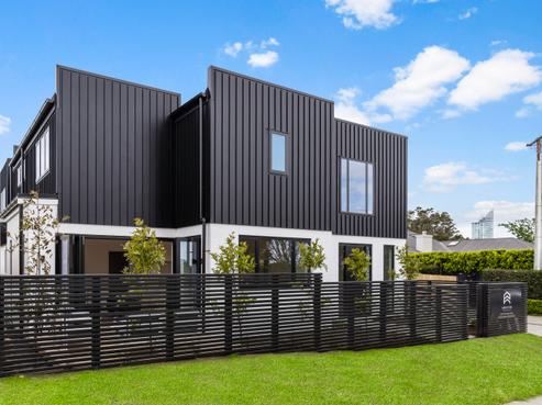 31A Lake Pupuke Drive, Takapuna