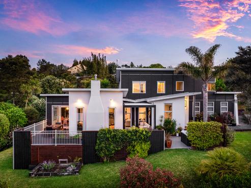 9 Bendalls Lane, Oratia