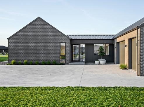 75 Orchardist Way, Ngahinapouri