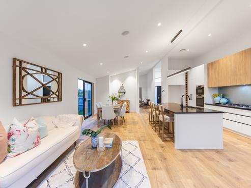 40 Taikura Avenue, Red Beach