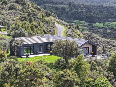 13 Kaipapaka Row, Whangapoua