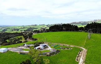 65 Proud Road, Aranga