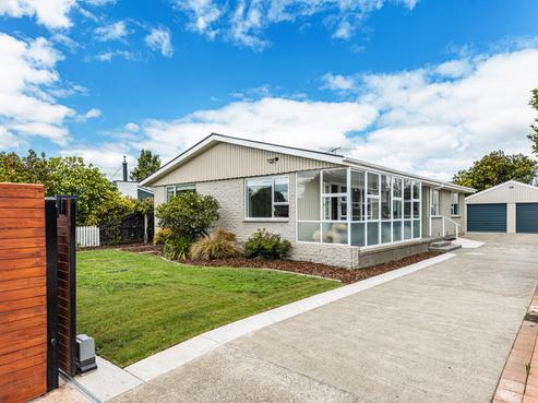 15 Birkenhead Street, Avonhead