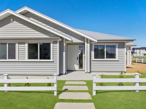 1 Koiora Road, Clarks Beach