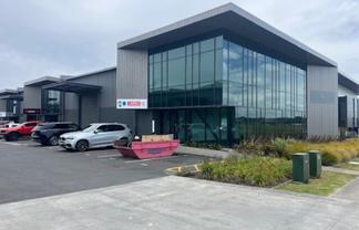 Desirable industrial on Highgate Parkway