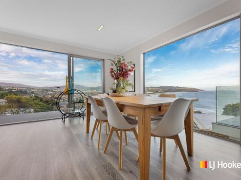 63 Cliffs Road, Saint Clair