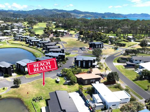 102 The Fairway, Matarangi