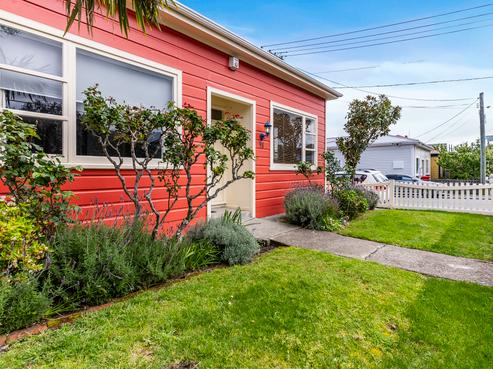 98 Owen Street, Newtown