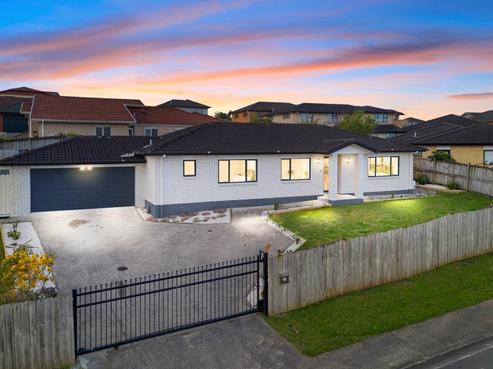 27 Gordon Stanley Drive, Massey