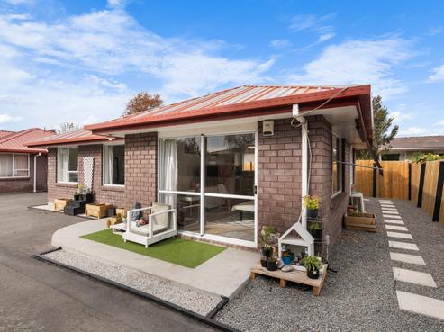 3/42 Division Street, Riccarton