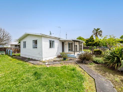 1 Baillie Crescent, Carterton