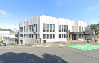 Light filled office in Eden Terrace
