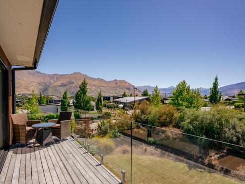 9 Kirimoko Crescent, Wanaka