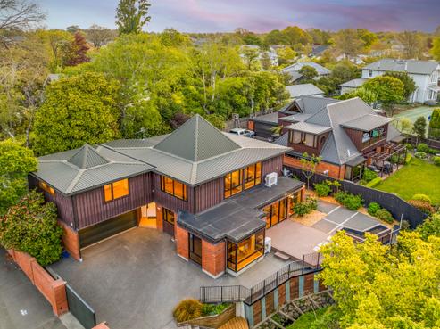 143B Straven Road, Fendalton