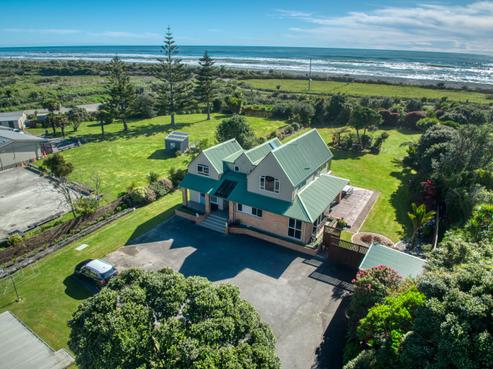 498B Main South Road, Paroa
