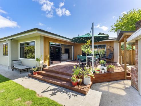 139 Anzac Parade, Whanganui East
