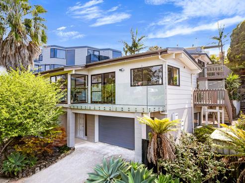 22 Holyoake Place, Chatswood