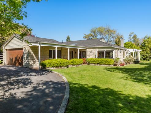 12 Ngarara Road, Waikanae