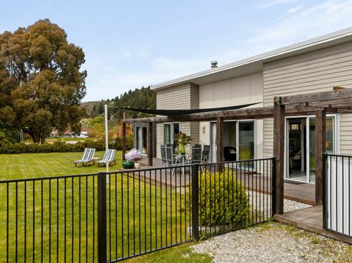 1 Alice Burn Drive, Luggate