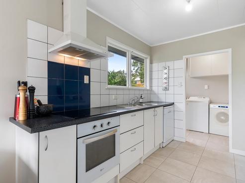 234 Triangle Road, Massey