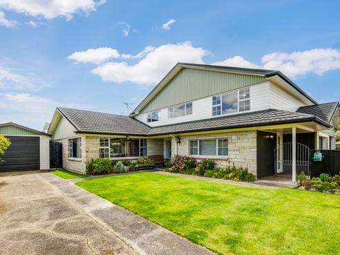 61 Pretoria Street, Central Hutt