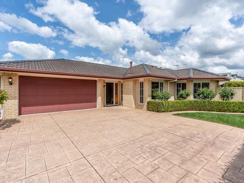 21 Heritage Avenue, Chartwell