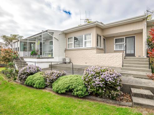 2/9 Park Lane, Highfield