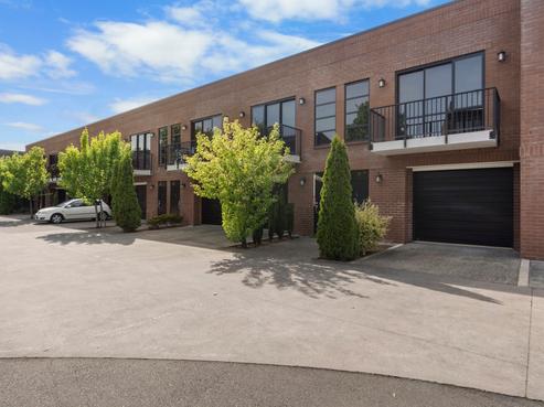 12 Village Quarter Lane, Frankton