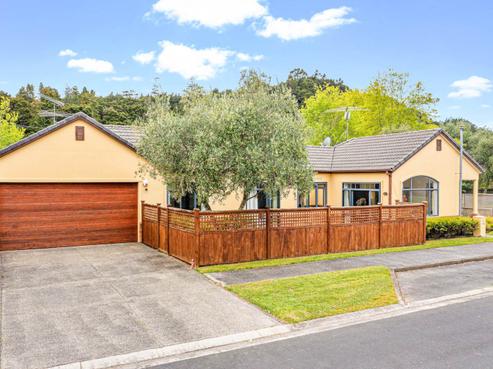 12 Marquette Avenue, Albany