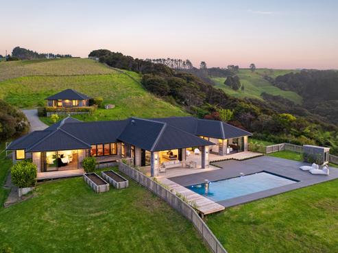 140C Rodney Road, Whangateau