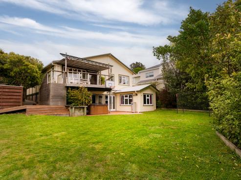 8 Tisdall Street, Karori