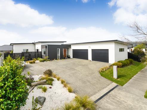 4 Saint Heliers Grove, Fitzherbert