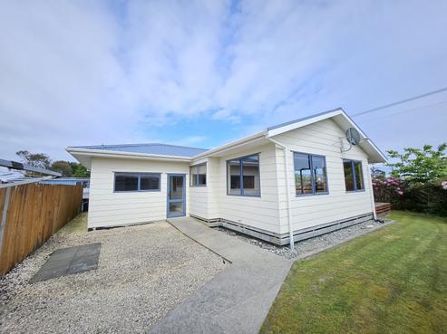 11 Blake Street, Blaketown