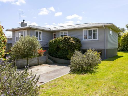 218 Tamamutu Street, Taupo