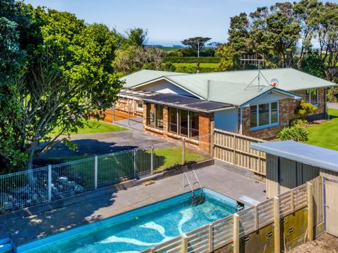 1904 South Road, Manaia
