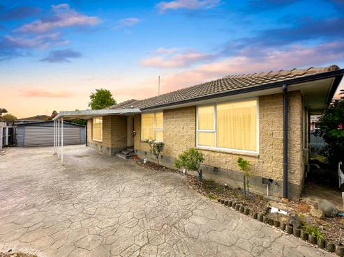 8 Davidson Crescent, Hornby