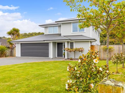 42 Pukeko Way, Kinloch