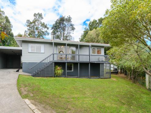 1/4 Malibu Grove, Bayview