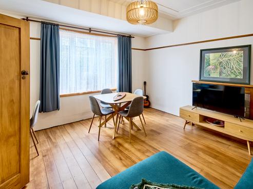2/34 Hawkestone Street, Thorndon