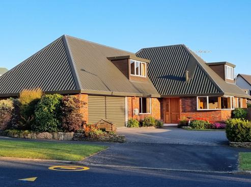 19 Walton Park Avenue, Fairfield