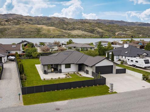 24 Ethereal Crescent, Cromwell